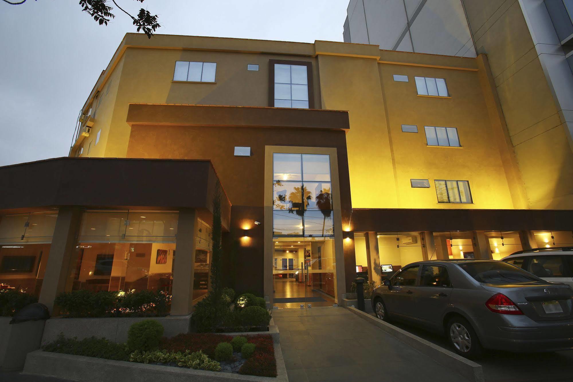 Casa Andina Standard Miraflores San Antonio Lima Dış mekan fotoğraf